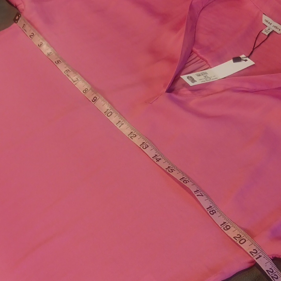 Naked Zebra Bubble Gum Punk High-low Collared Satin Blouse - Small - Picture 10 of 12